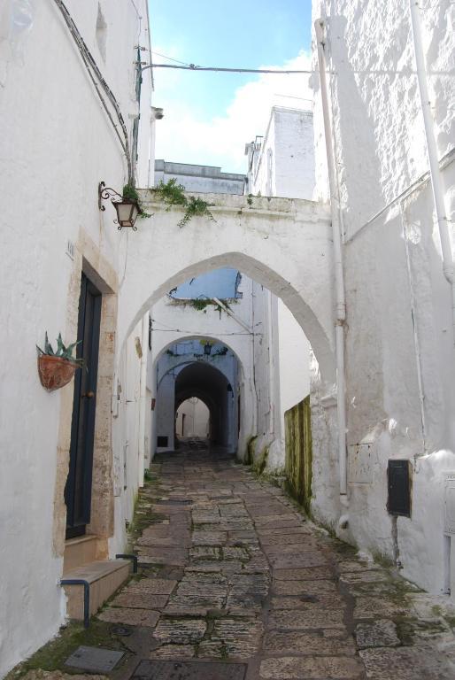 I 7 Archi Guest House Ostuni Exterior photo